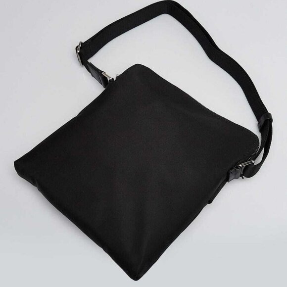 Burberry Black Nylon Logo Print Small Shoulder Bag - Picture 2 of 9